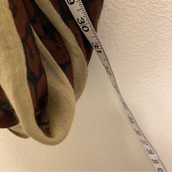 LOFT lightweight Infinity scarf Burgundy beige animal leopard print - Picture 7 of 8